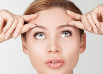 wellhealthorganic.com:facial-fitness-anti-aging-facial-exercises-to-look-younger-every-day